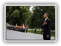 Obama salutes Russian flag